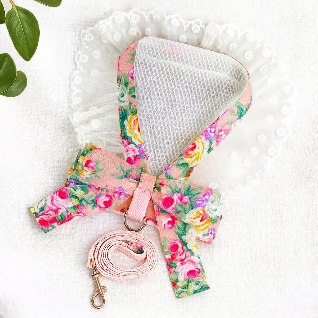 Luxury Red Lace Dog Harness with Bow & Leash – Elegant Pet Outfit